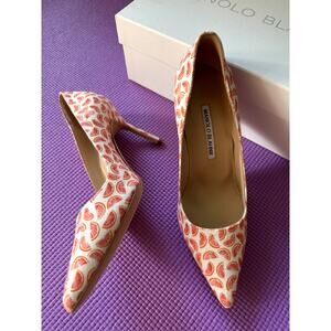 $745 Manolo Blahnik Pumps Size 37 EU 7 US NEW White Orange Linen Grapefruit